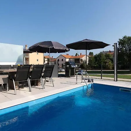 Casa Levant Apartamento *